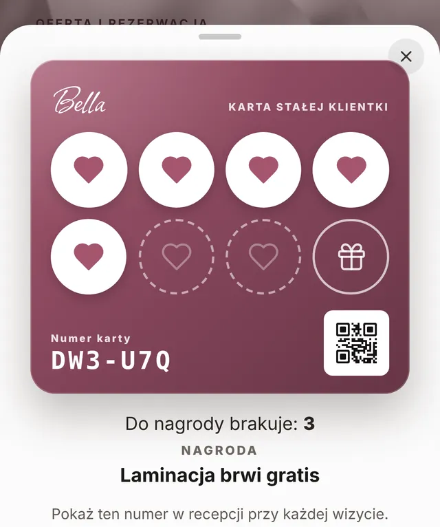 Karta stałej klientki w telefonie: 5 z 8 naklejek, nagroda za pełną kartę to laminacja brwi gratis